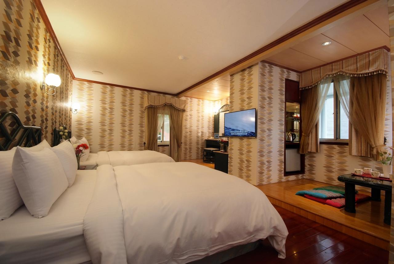 Pink Lotus Hotel Тайпей Екстериор снимка